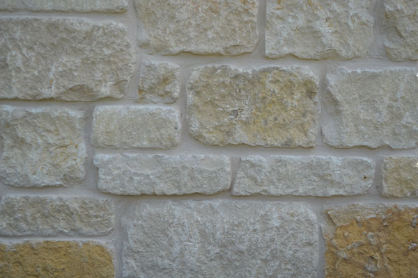 Chateau Blend Ashlar from Legends architectual stone in Houston, TX