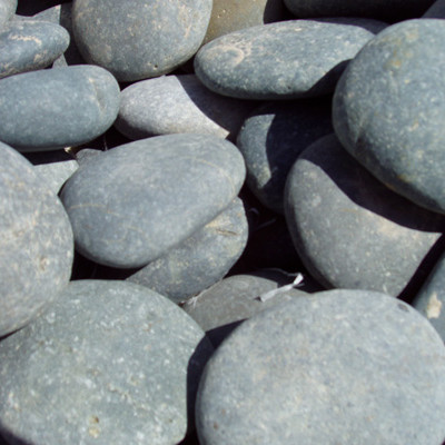 Black Mexican Beach Pebbles - Click for more info and photos